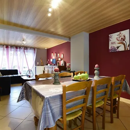 Holiday home Beautiful Gite In Former Farmhouse With Garden Gerimont